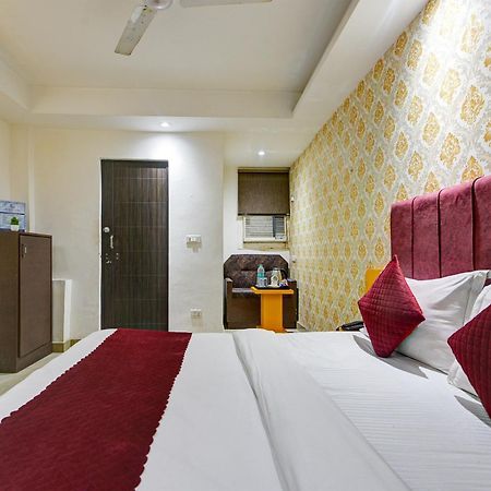 Hotel Platinum With Free Pickup-Delhi Airport New Delhi Bagian luar foto